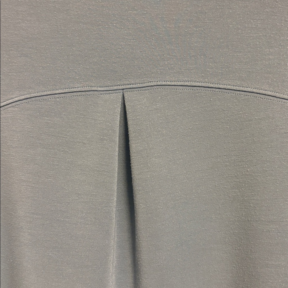 Spanx air essentials pullover medium - Picture 7 of 7